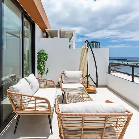 Luxury Ocean Views 2br House - Private Parking Апартаменты