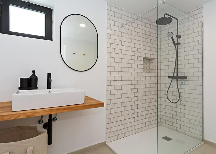 Apartment Luxury Ocean Views 2br House - Private Parking *